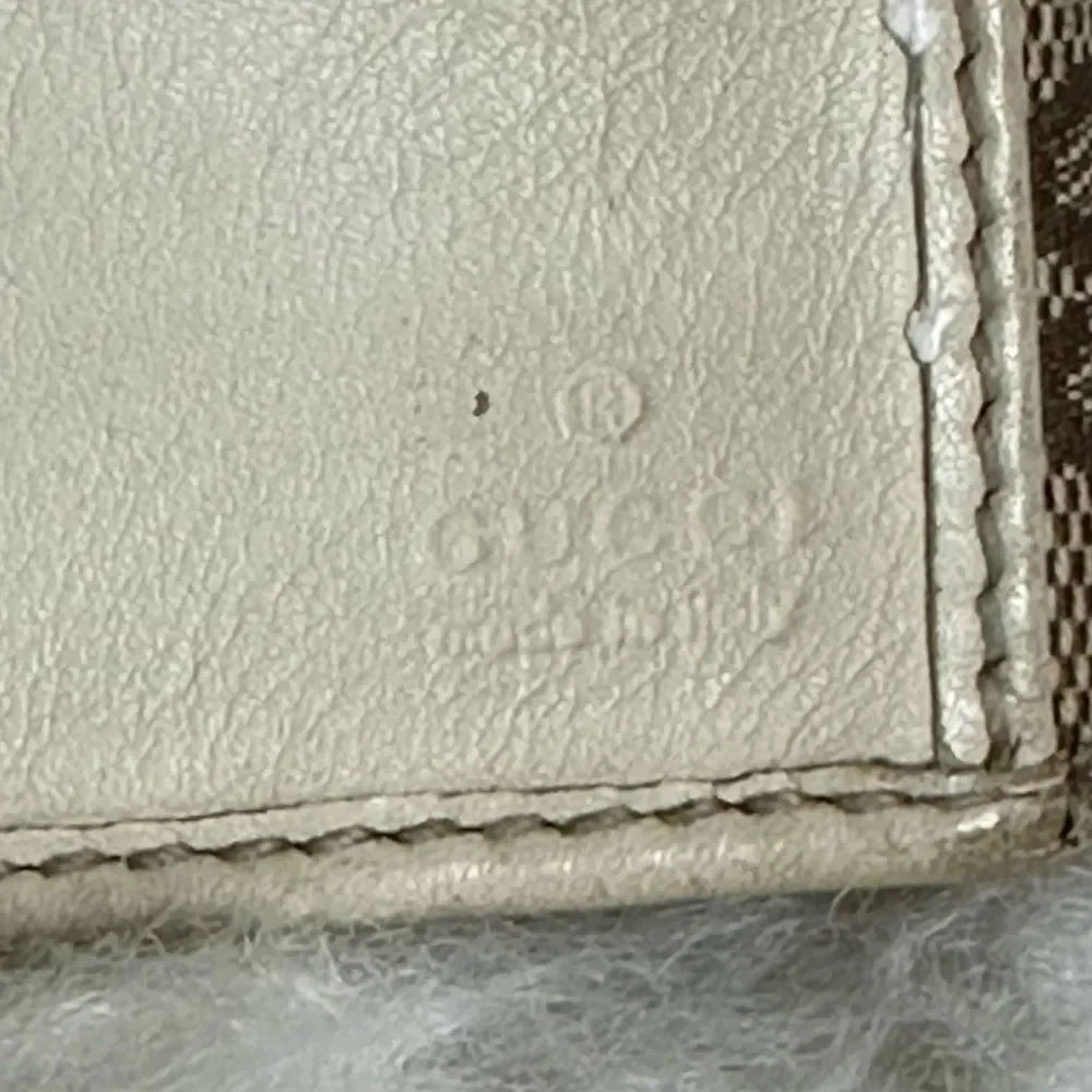 💯Authentic Gucci Long Bifold Wallet 🍀 - Picture 5 of 16